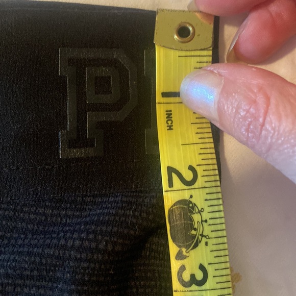 Pink Victoria's Secret, Ultimate Yoga Workout Capri | Black Gray | XS - Picture 5 of 5